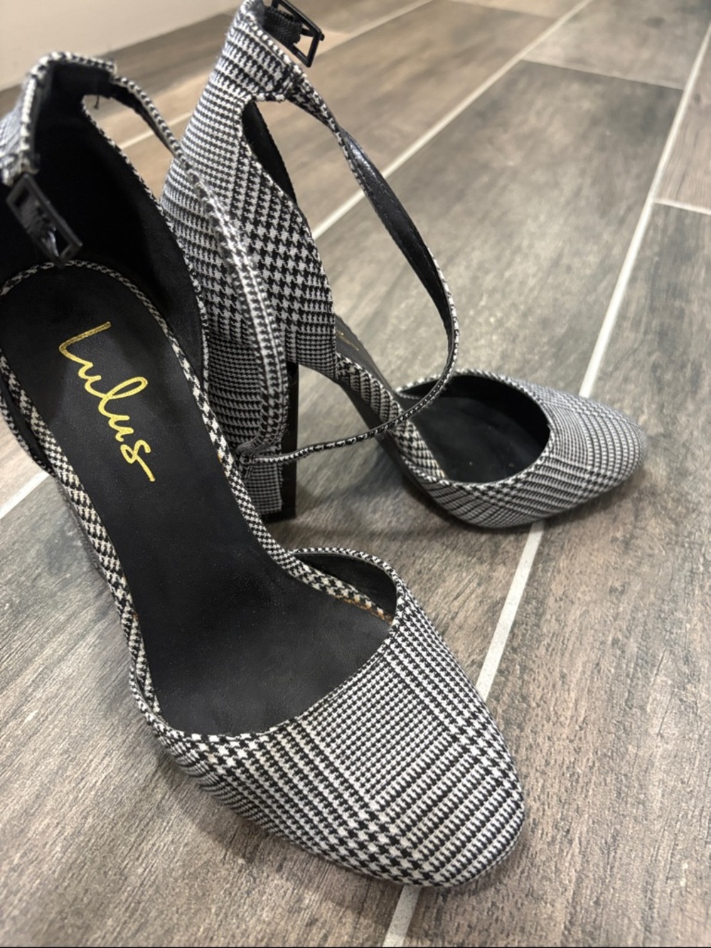 Lulu's Black & White Houndstooth Ankle-Strap Block Heels